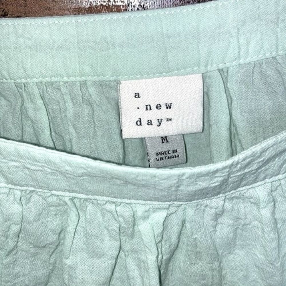 A New Day Blouse Woman’s Size M - Picture 5 of 6